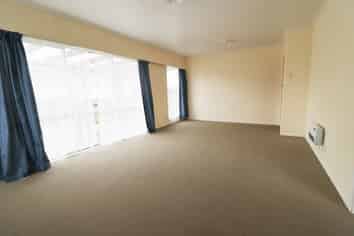 33 Nevada Road, Silverdale