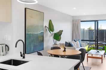 32 Mara Court, Favona