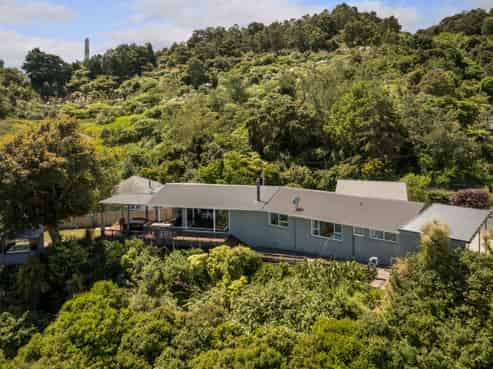 504 Upper Albert Street, Thames