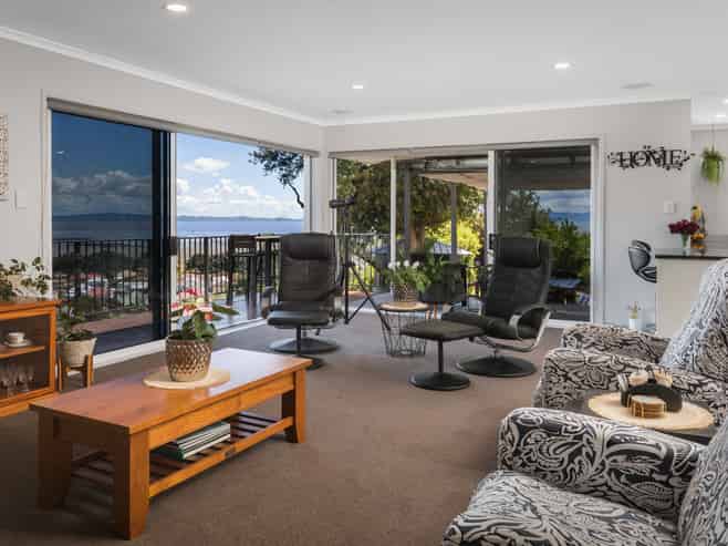 504 Upper Albert Street, Thames