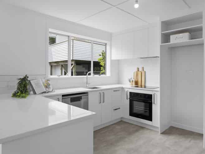 7 York Crescent, Westown