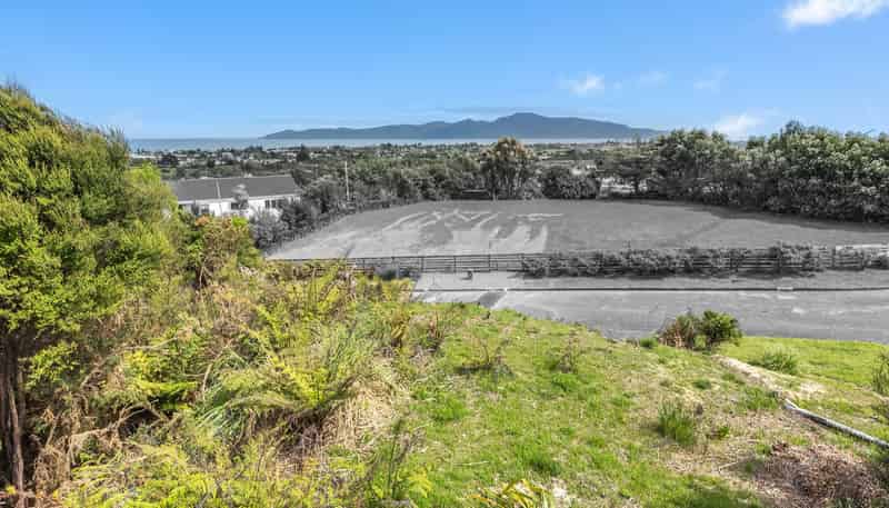8 Countryridge Close, PARAPARAUMU