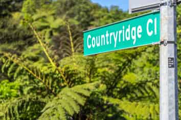 8 Countryridge Close, PARAPARAUMU