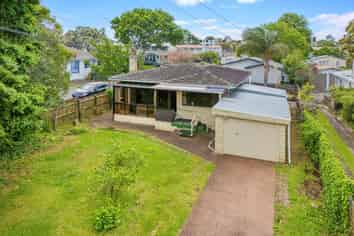 14 Lorraine Avenue, Mount Albert