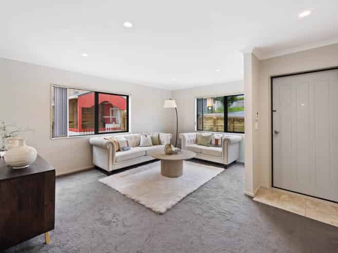 18 Andover Way, Goodwood Heights