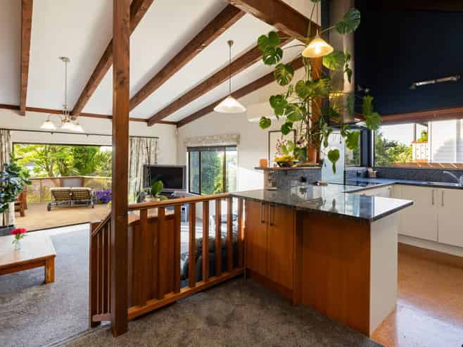 32 Pohutukawa Drive, Pukete