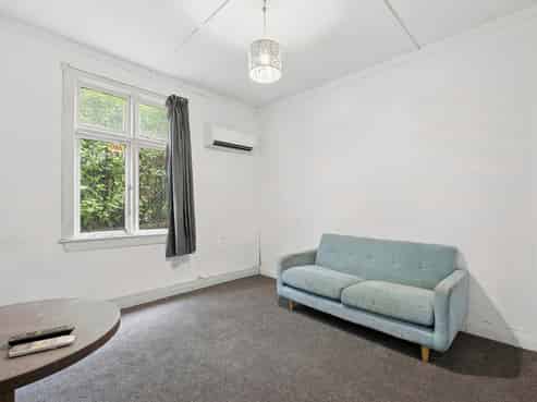 7 Haddon Place, Dunedin Central