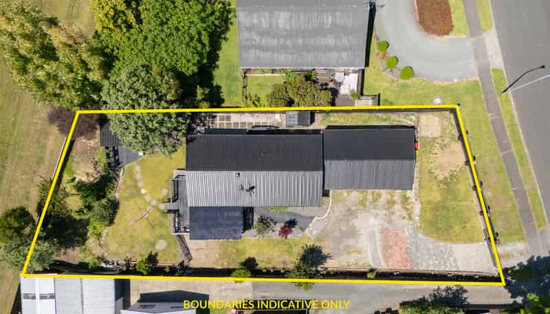 85 Harrisfield Drive, Hairini