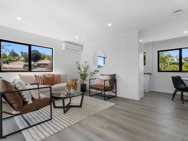 85 Harrisfield Drive, Hairini