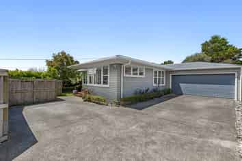 27 Norcross Avenue, Henderson