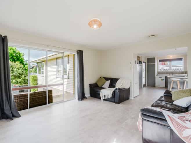 174 Whatawhata Road, Dinsdale