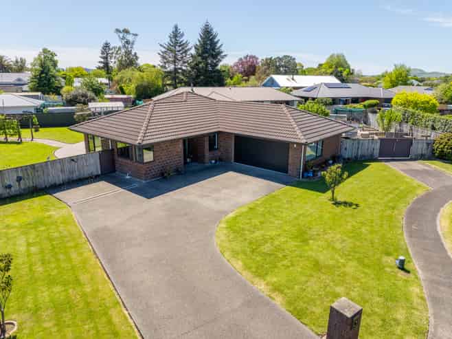 33 Sussex Street, Masterton