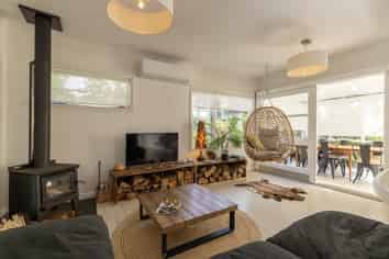 145B Rosetta Road, Raumati South