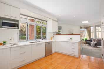 4 Clutha Avenue, Khandallah