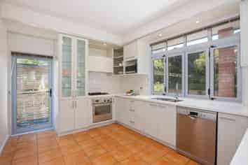 4 Clutha Avenue, Khandallah