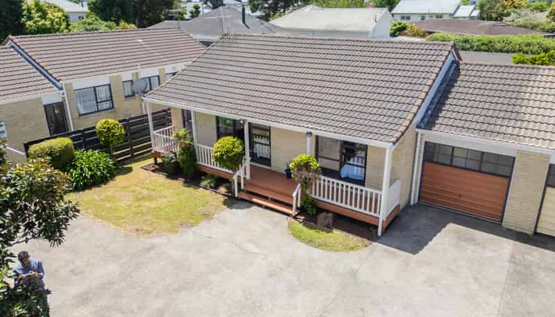 2/56 West Street, Pukekohe