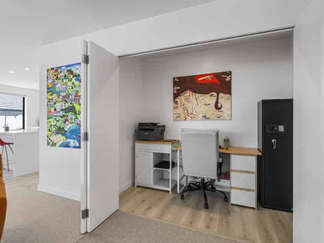 8 Te Taniwha Road, One Tree Point