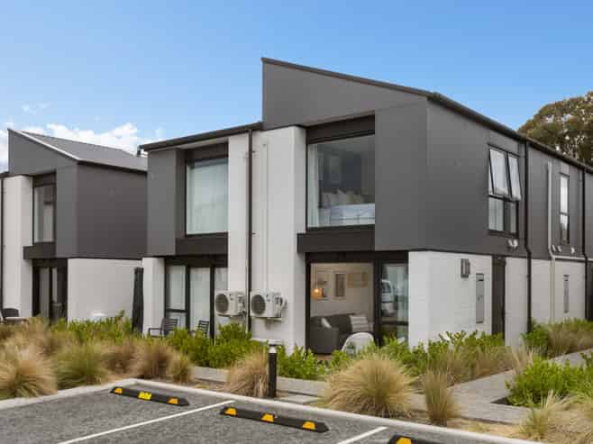 17C Kidds Way, Albert Town