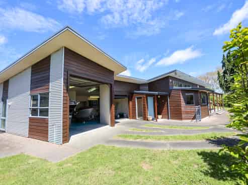 63 Marina Terrace, Kinloch