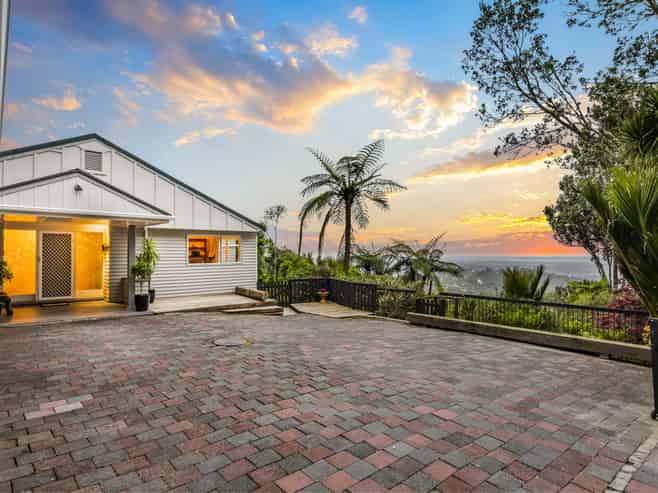 875 Scenic Drive, Swanson