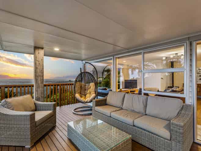 875 Scenic Drive, Swanson