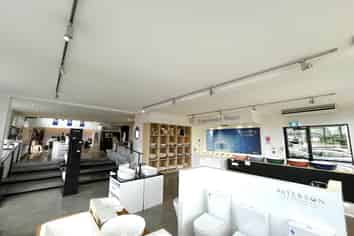 GRAFTON OFFICE / SHOWROOM
