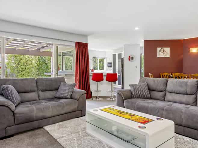 142 Victory Drive, Wharewaka