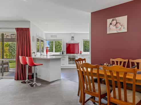 142 Victory Drive, Wharewaka