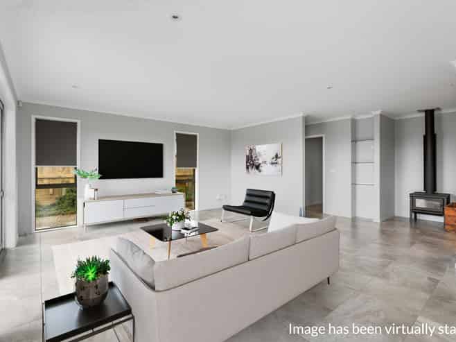 5 Ballintoy Park Drive, Welcome Bay