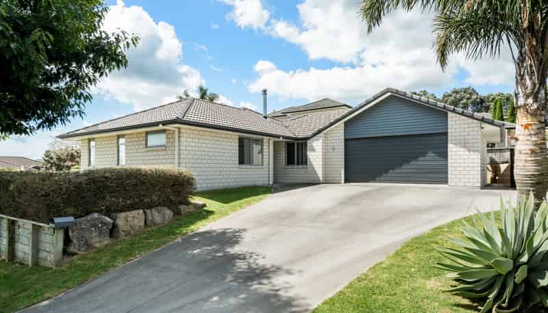 5 Ballintoy Park Drive, Welcome Bay