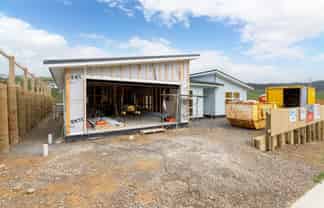 55 Crompton Avenue, Churton Park