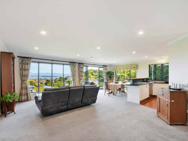 21 Panorama Drive, Enner Glynn