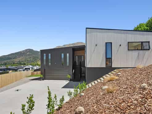 3 Waxeye Lane, Lake Hawea