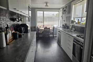 29 Chaucer Street, Milton