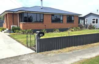 29 Chaucer Street, Milton