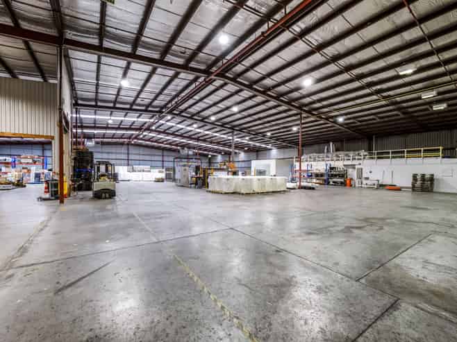 Substantial industrial facility for lease
