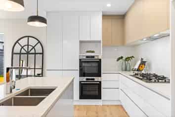 6 Tipu Crescent, Milldale