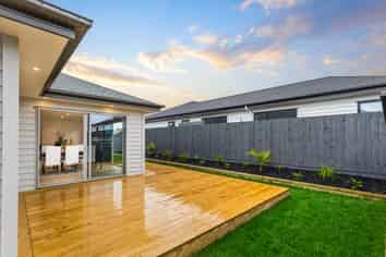 6 Tipu Crescent, Milldale