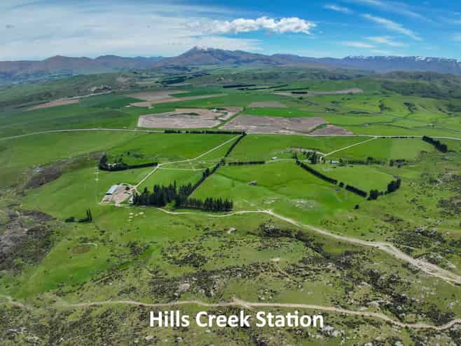 5582 Wedderburn-Becks Road and 755-971 Linnburn Runs Ro, Hills Creek