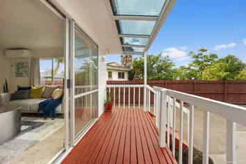 12 Glenhaven Place, Te Atatu Peninsula