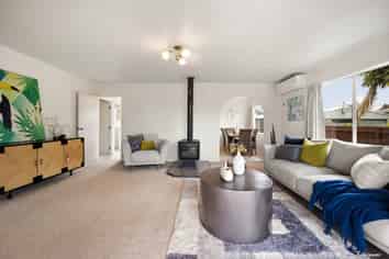 12 Glenhaven Place, Te Atatu Peninsula