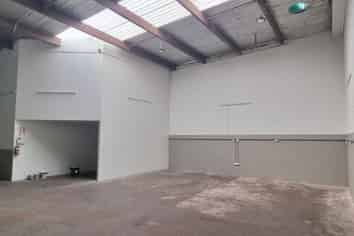 Rare mixed use industrial – consent for living