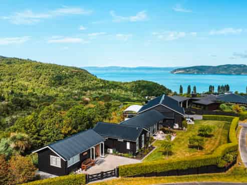 1 Peregrine Place, Kinloch