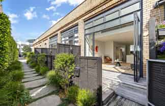 59 Fisher-Point Drive, Auckland Central