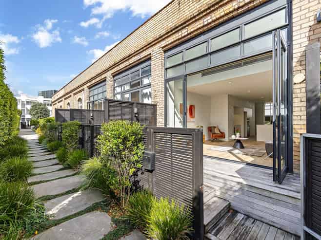 59 Fisher-Point Drive, Auckland Central