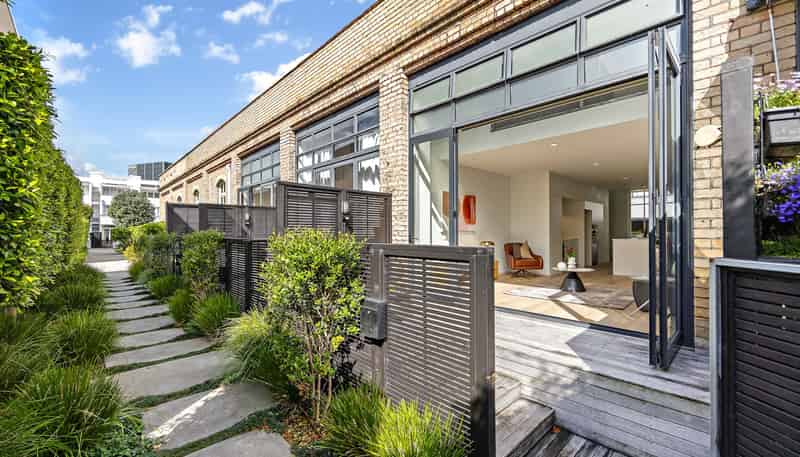 59 Fisher-Point Drive, Auckland Central