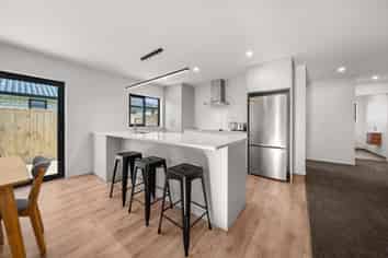 10 Pohutukawa Place, Masterton