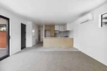 1/11 Tomin Road, Glenview