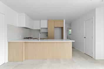 1/11 Tomin Road, Glenview