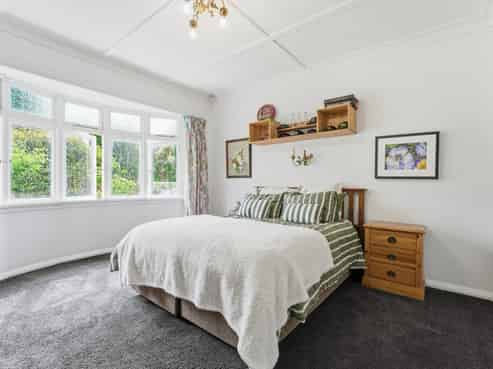 124 Anzac Parade, Whanganui East